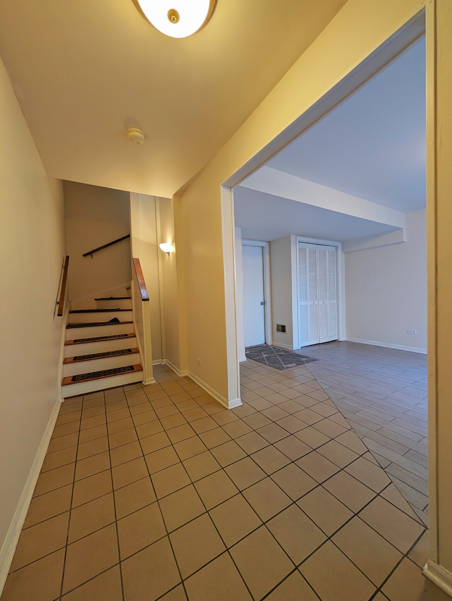 Building Photo - 7241 Franklin St