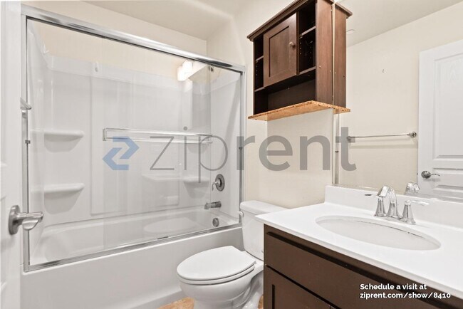 Building Photo - 5572 Campbell Ln