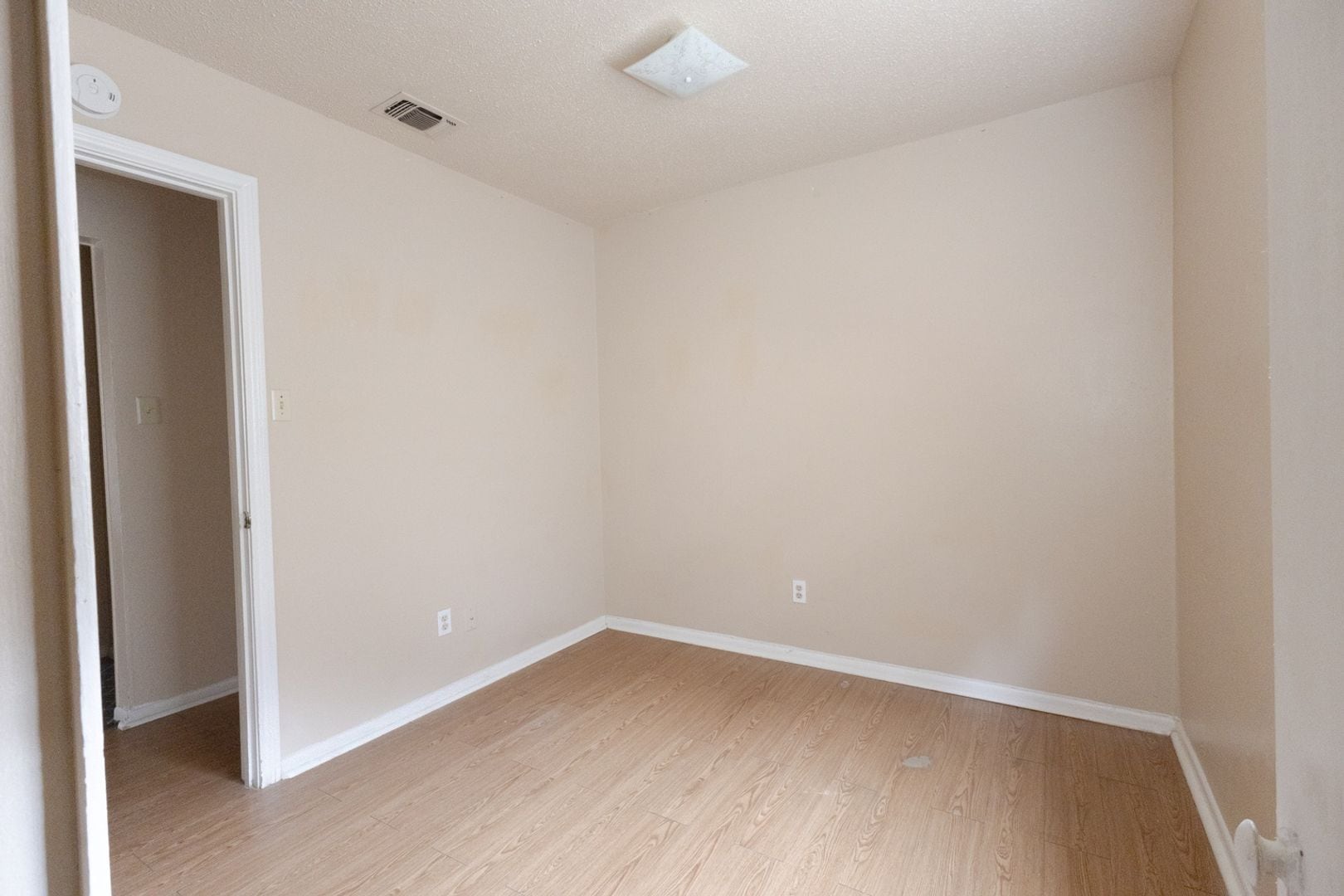 Building Photo - 11702 Welcome Dr