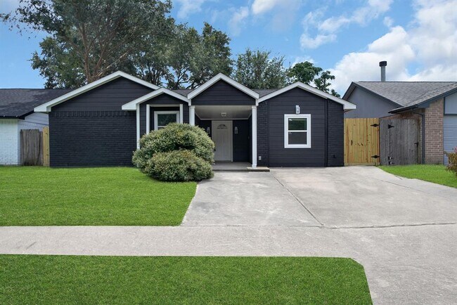 Primary Photo - 23939 Griffin House Ln