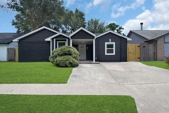 Building Photo - 23939 Griffin House Ln