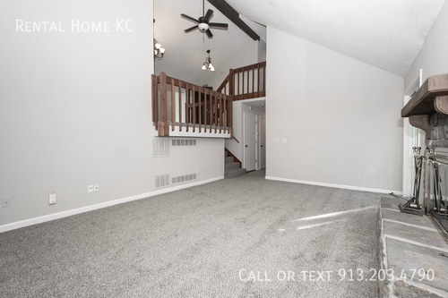 Building Photo - 7434 Santa Fe Dr