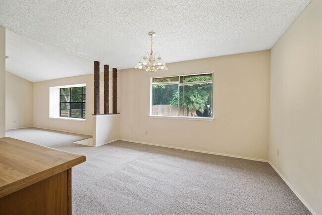 Building Photo - 13918 Tree Crossing St