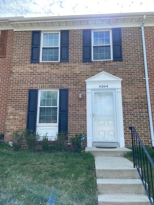 Building Photo - 6264 Ducketts Ln