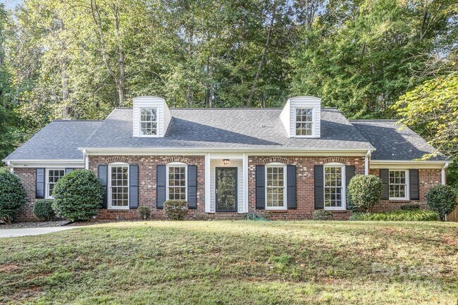 Primary Photo - 701 McNabb Ct