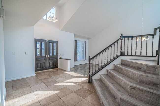 Building Photo - 29364 Canyon Rim Pl