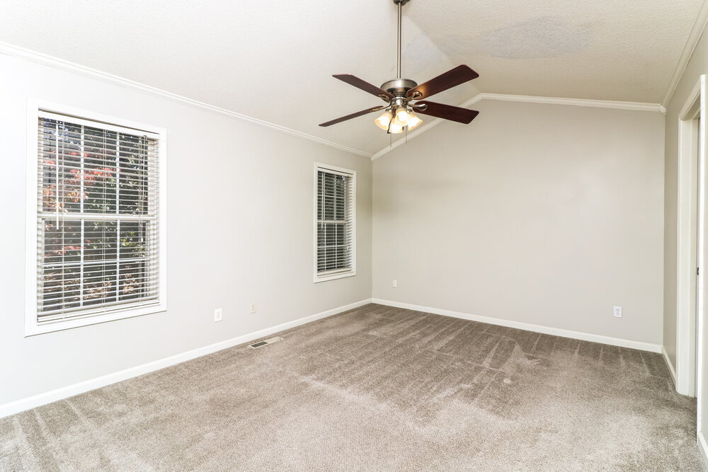 Building Photo - 3848 Sunview Dr NW