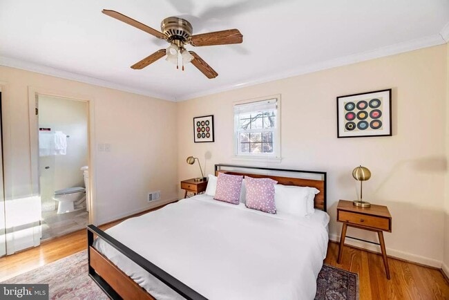 Building Photo - 4706 8th Rd S