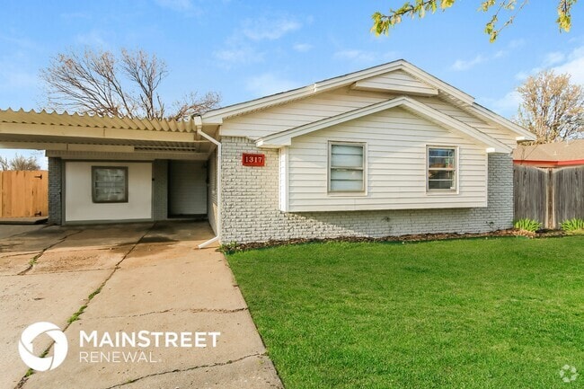 Building Photo - 1317 SW 63rd St