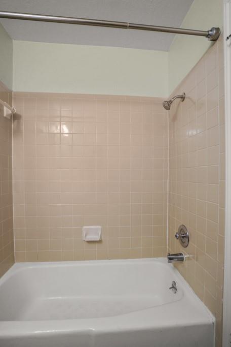 Building Photo - 9203 Kempler Dr