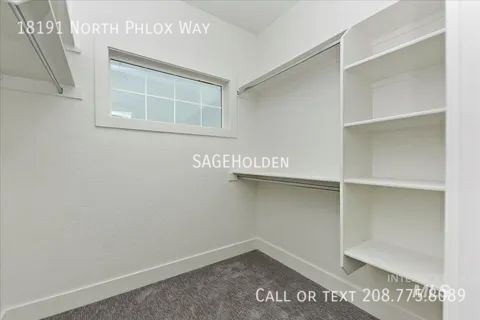 Building Photo - 18191 N Phlox Way