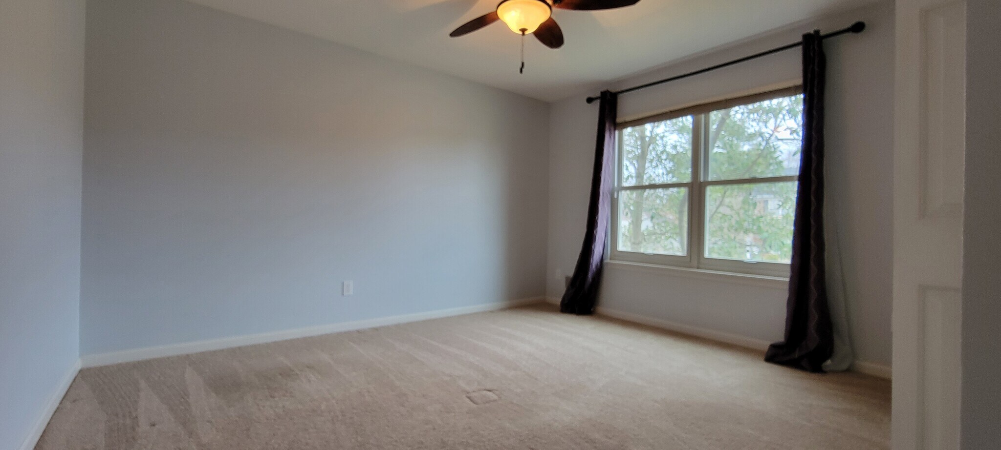 Building Photo - 13606 Saddlecreek Dr