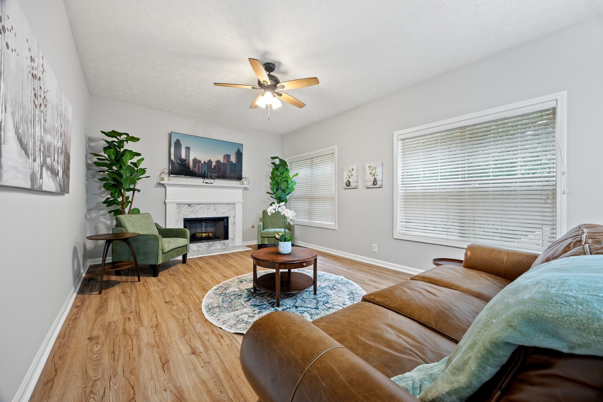 Building Photo - 350 Saddle Bridge Dr