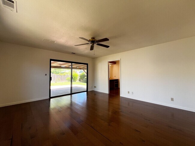 Building Photo - Charming 2 Bedroom, 2 Bathroom Home in Napa