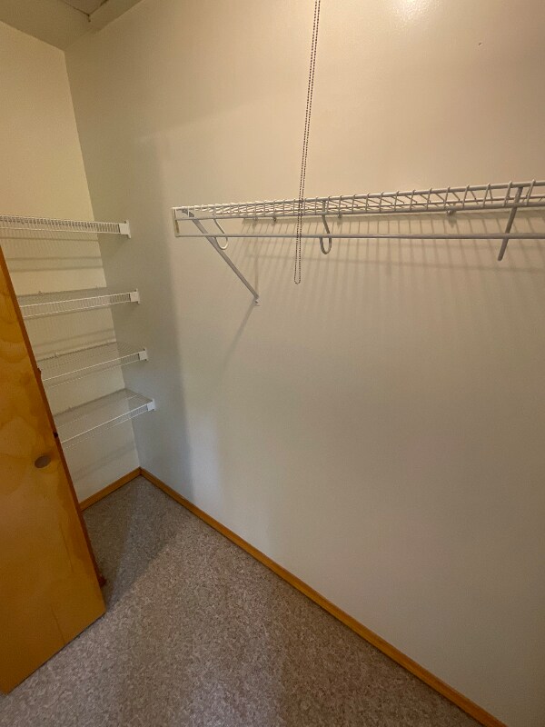 Building Photo - 416 E Hillside Dr