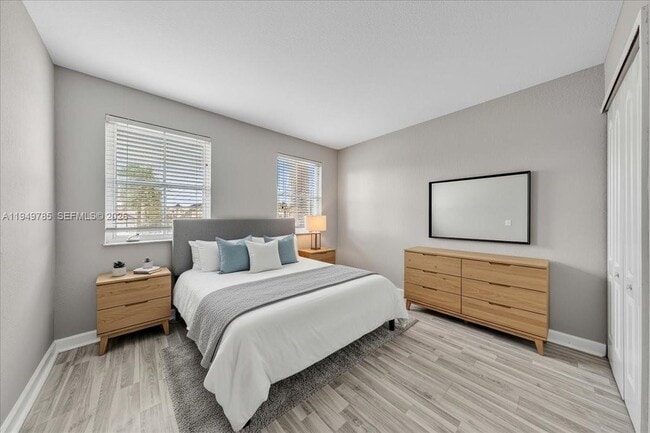 Building Photo - 4341 SW 160th Ave