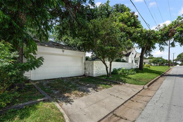 Building Photo - 3601 Westcliff Rd S
