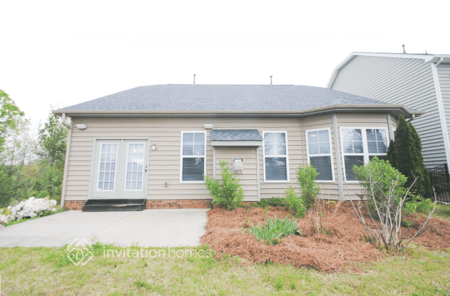 Building Photo - 8317 Willow Branch Dr