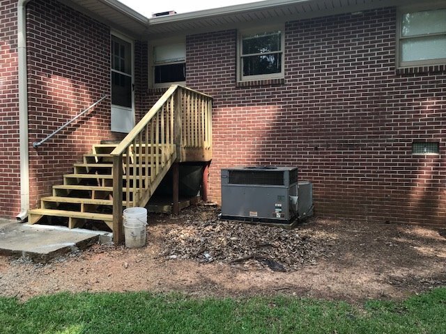 Building Photo - 505 Heath St
