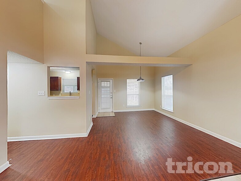 Building Photo - 2087 Palomino Trail