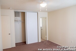 Building Photo - 9826 Meadow Br