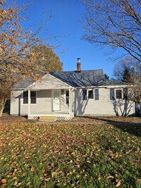 Building Photo - 106 Railroad Ave