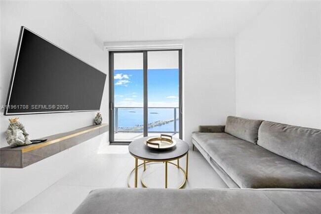 Building Photo - 501 NE 31st St