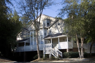 Building Photo - Kinstone Columns Drive