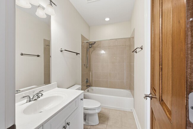 Building Photo - 5745 Newbank Cir