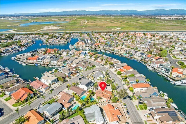 Building Photo - 16293 Wayfarer Ln