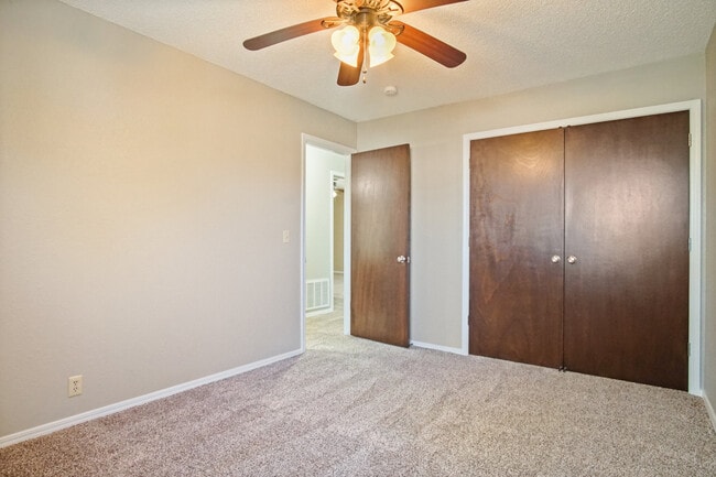 Building Photo - 3621 Wynn Cir