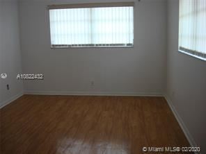 Building Photo - 2 br, 2 bath Condo - 2050 NW 81st Ave