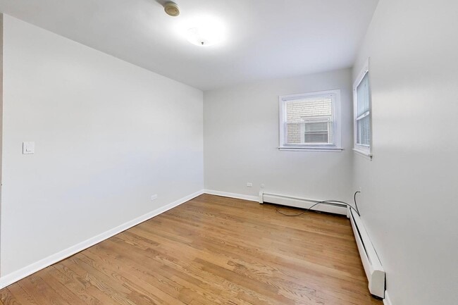 Building Photo - 8212 W Walsh Ln
