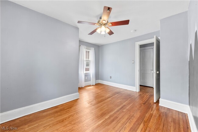 Building Photo - 2580 Whitelaw St
