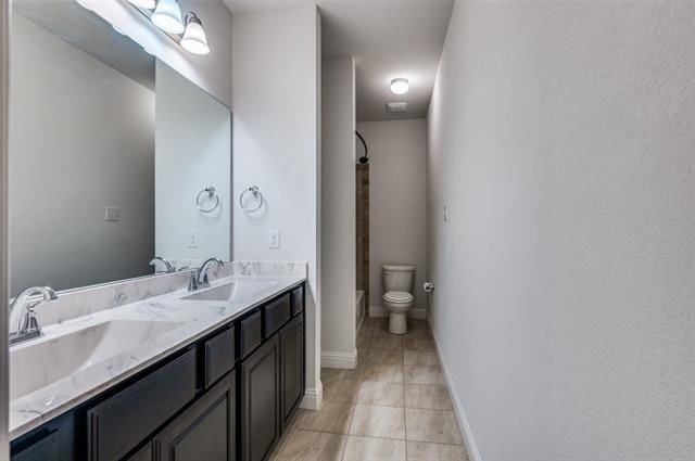 Building Photo - 4630 Sausalito Dr