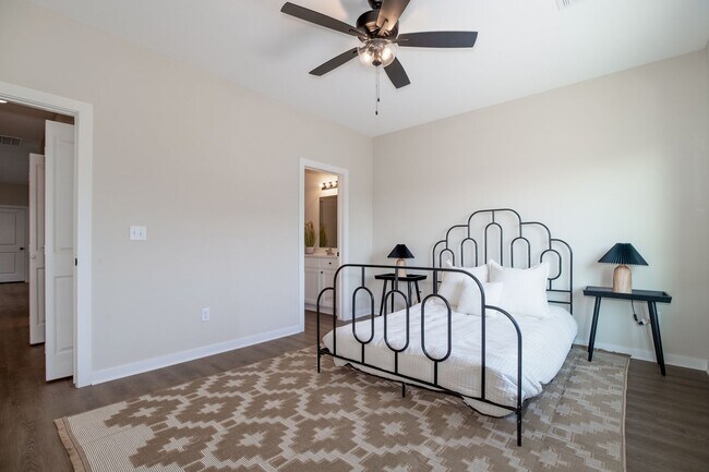 Building Photo - 2993 S Maize Ct