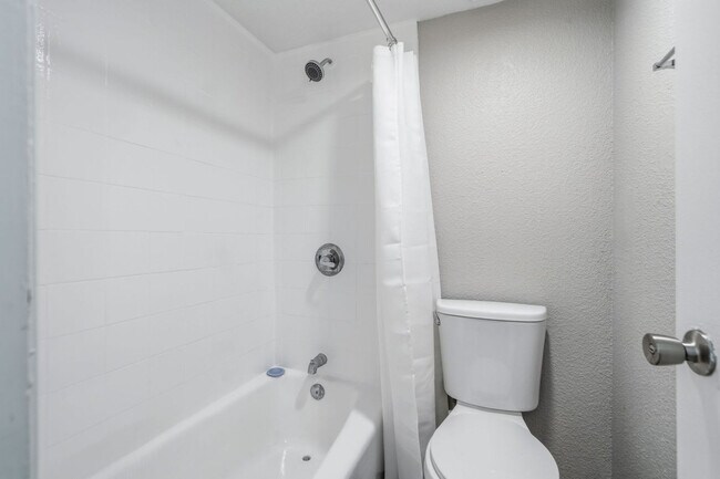 Building Photo - 2235 Winrock Blvd