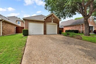 Building Photo - 3116 Silver Springs Ln
