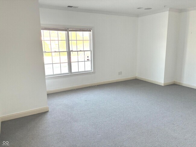 Building Photo - 70 Guilford Trail Dr