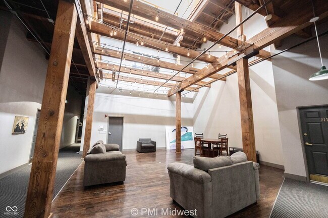 Building Photo - 501 Madison Ave