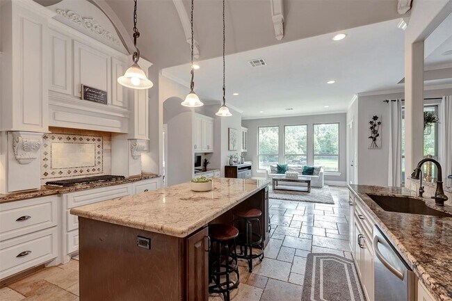 Building Photo - 6303 Star Light Ct