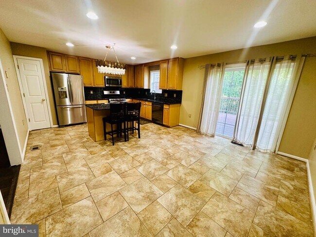 Building Photo - 4719 Ashforth Way