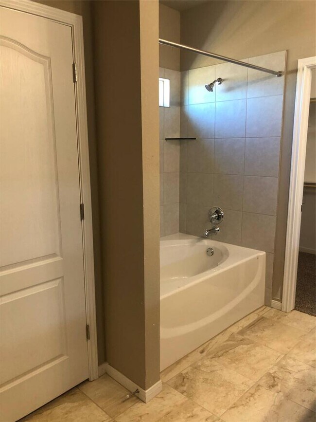 Building Photo - 1611 Curlew Ln