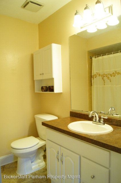 Building Photo - 4 br, 2 bath House - 5301 Rockhurst Drive