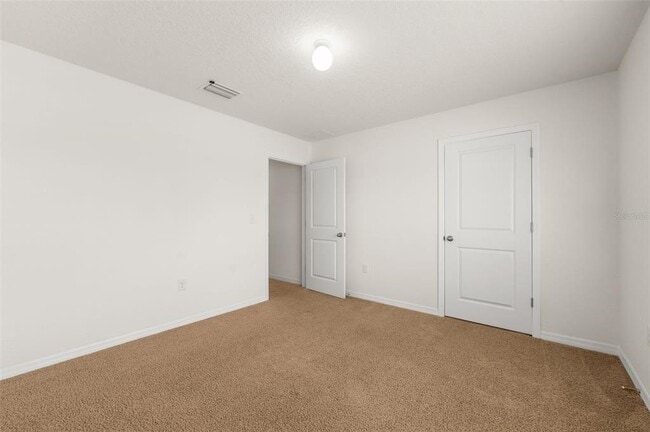 Building Photo - 8008 SW 62nd Ct
