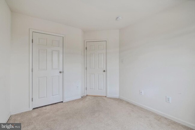 Building Photo - 215 Monte Carlo Way