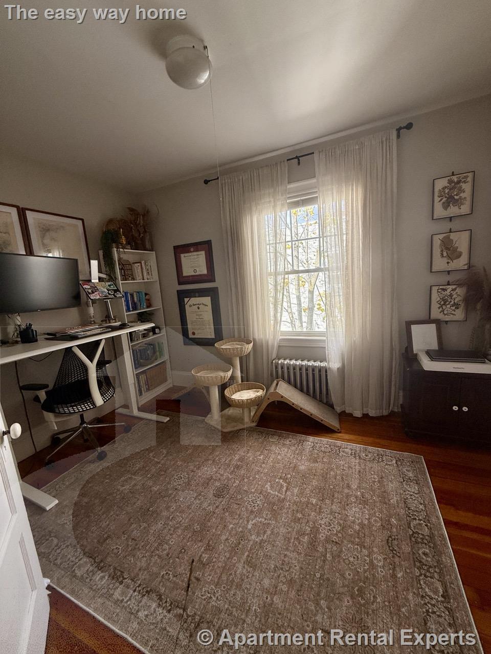 Building Photo - 9 Eustis St