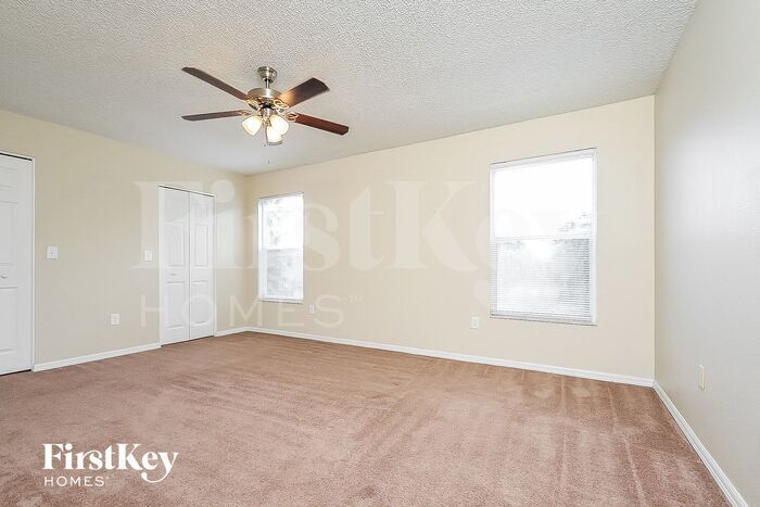 Building Photo - 1243 Alpine Lake Dr