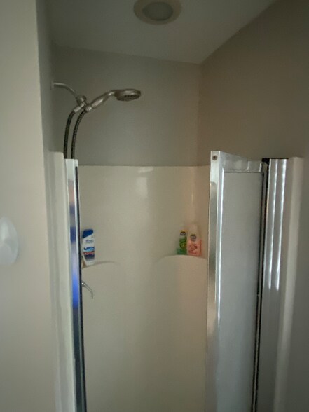 Building Photo - 7434 Frances Irene Dr