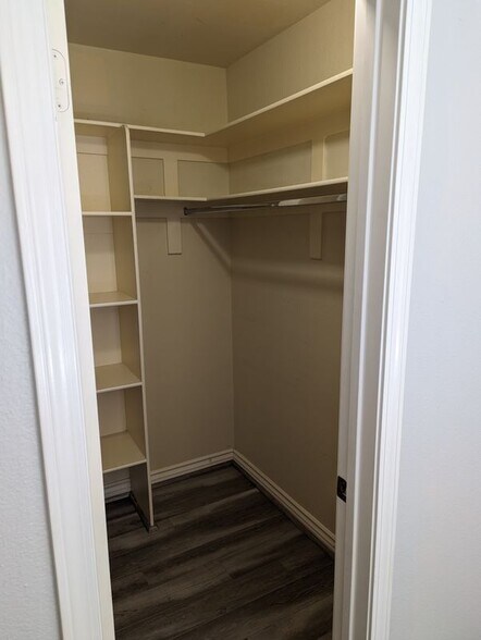 Building Photo - 2925 E Spaulding St